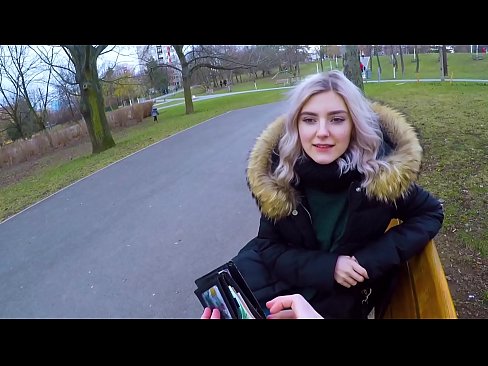 ❤️ Глытае гарачую сперму незнаёмца за грошы - мінет у парку ад Евы Эльфі Шлюхі у нас ☑